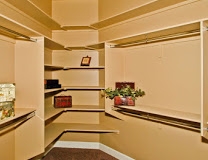 Timbercreek_mastercloset